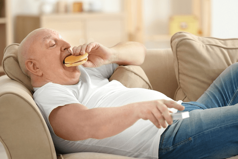 Thiếu hoạt động thể chất và những thói quen xấu gây ra chứng thoái hóa xương khớp
